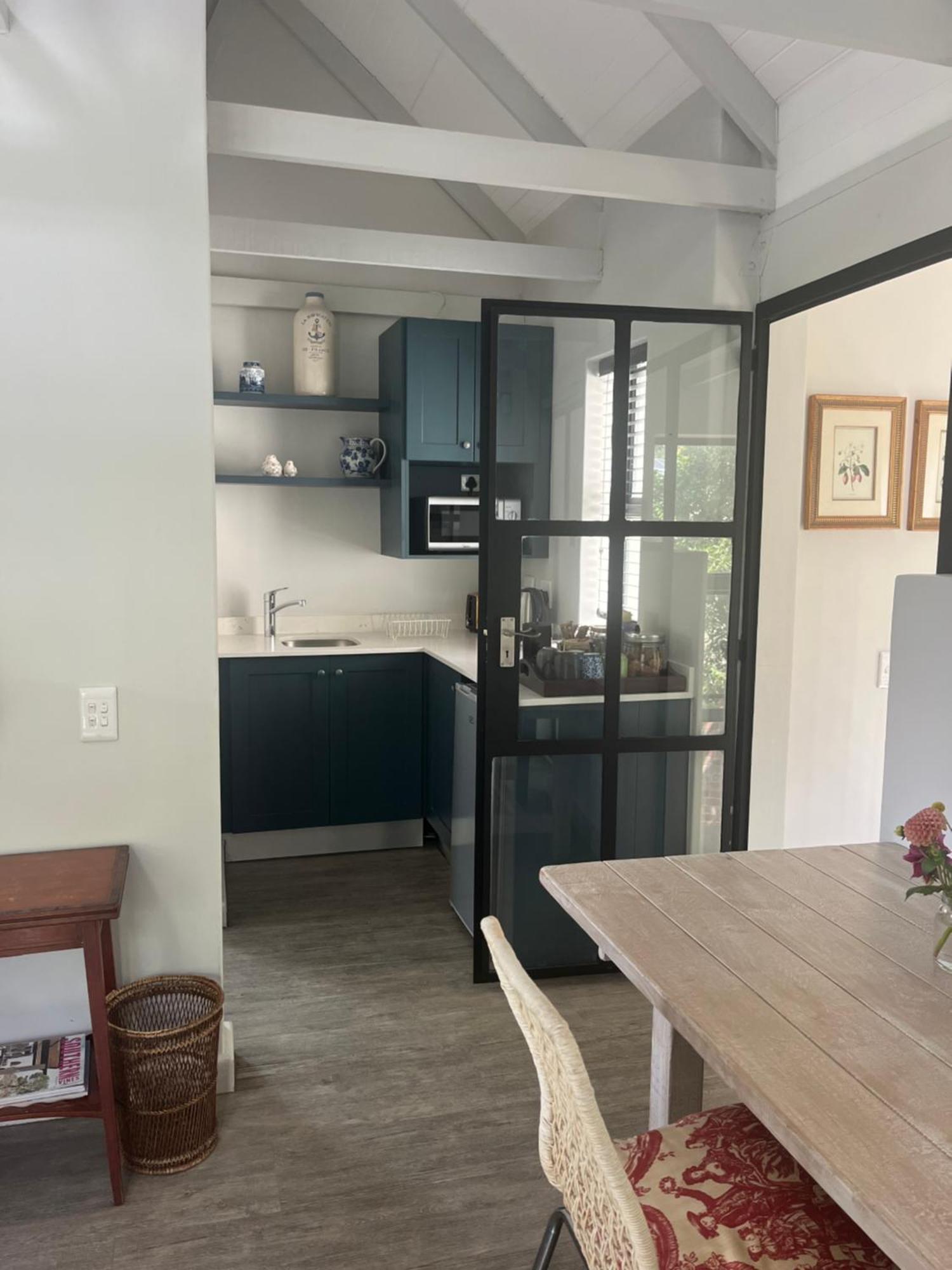 פרנצ'הוק Comfortable Room With Large En Suite Bathroom מראה חיצוני תמונה